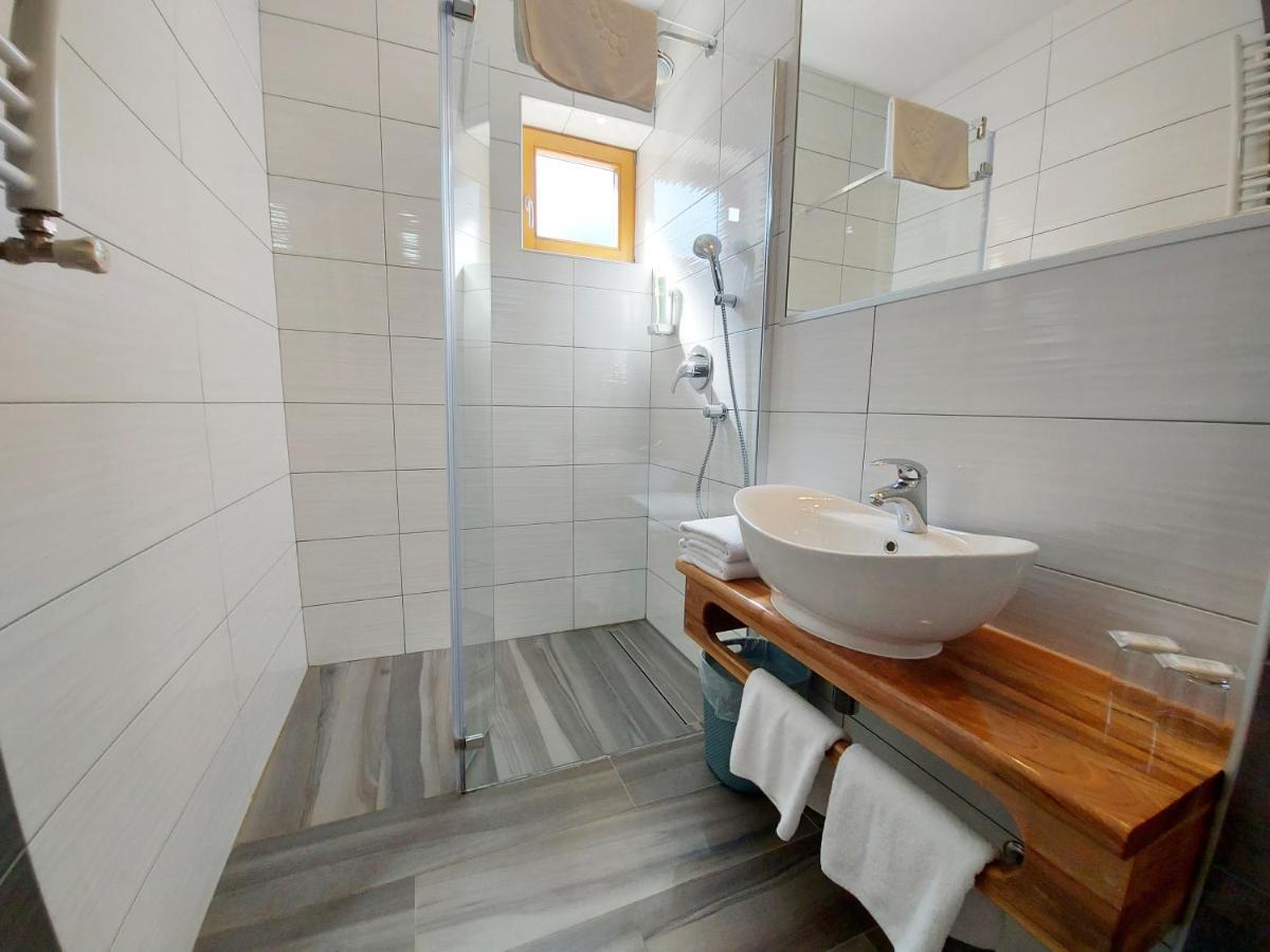 Plitvice Etno House II Bed and Breakfast Jezerce Exterior foto